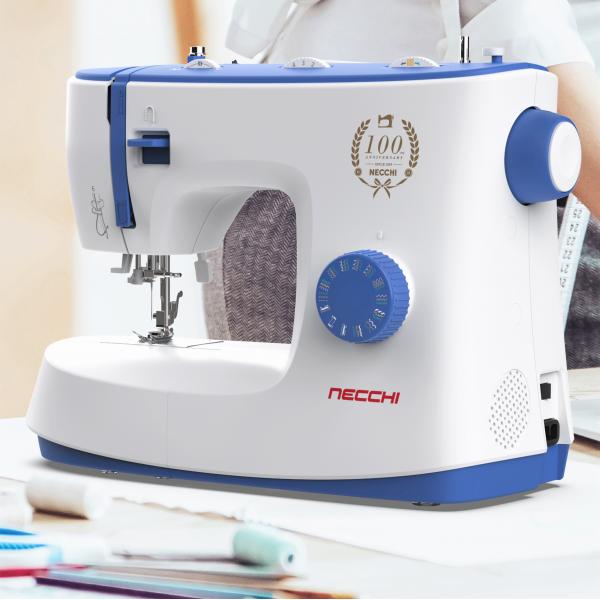 Швейная машина NECCHI K432A Тип челнока вертикальный